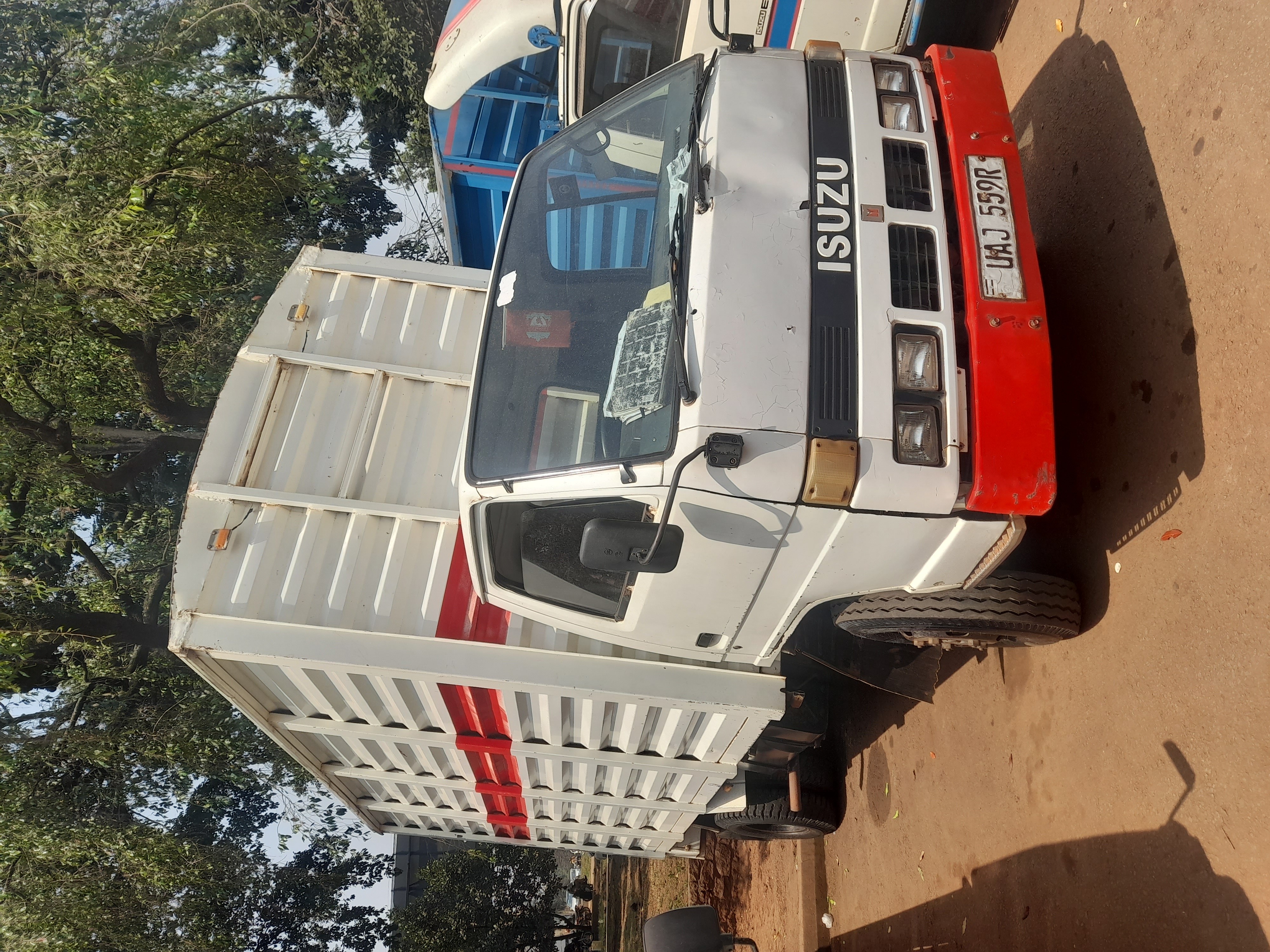 Isuzu Forward