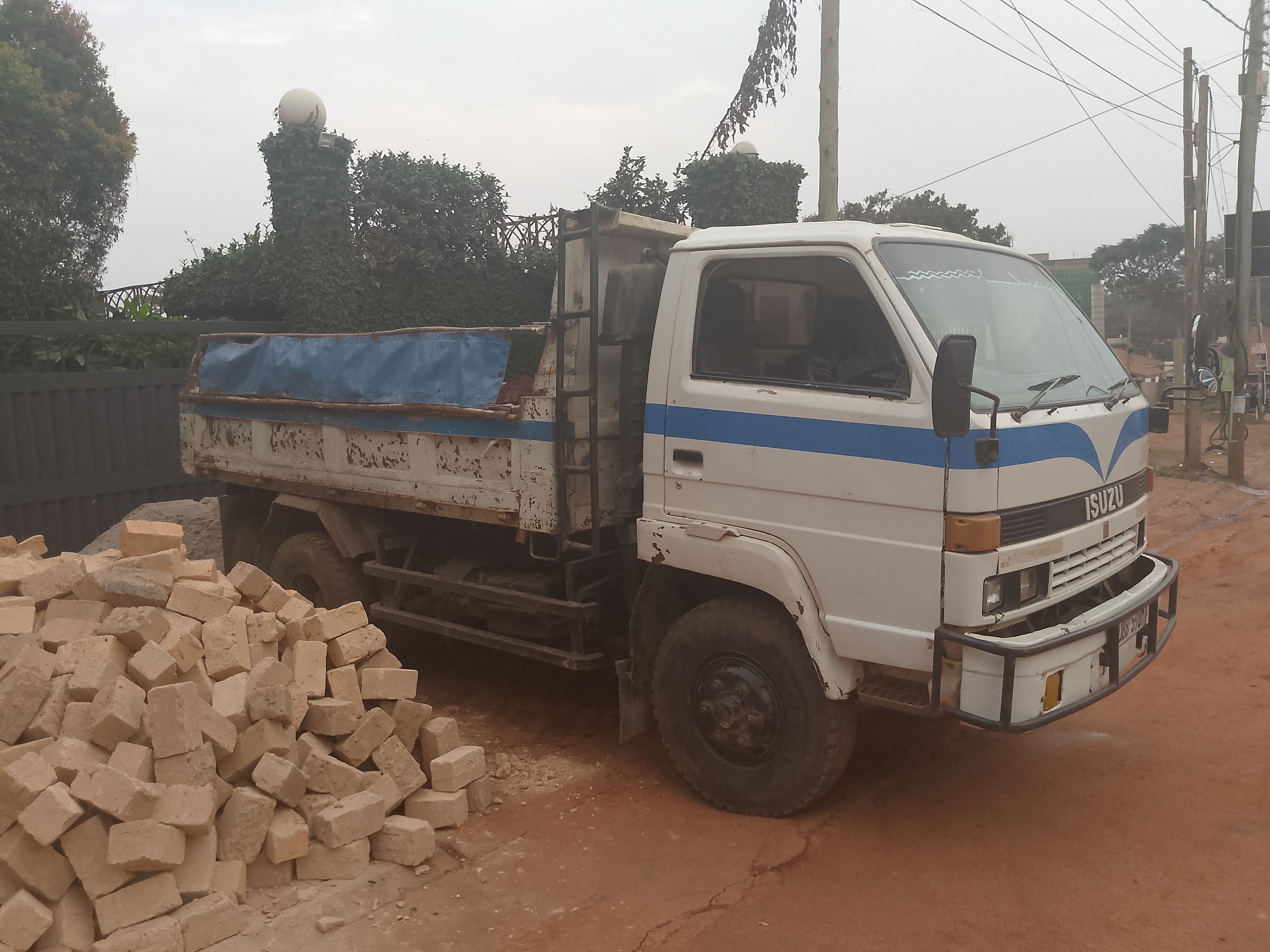 Isuzu Forward